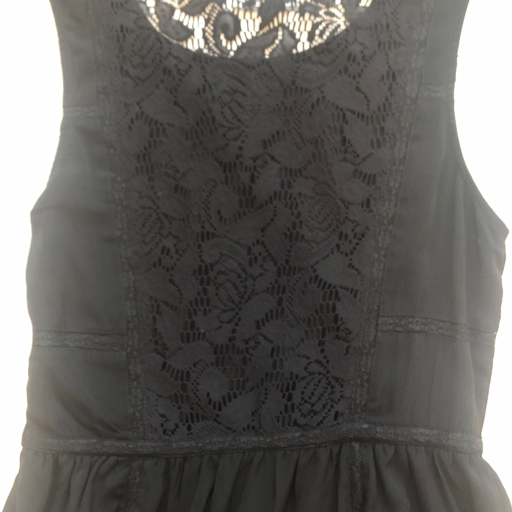 American Eagle black dress with lace on back - Picture 3 of 4